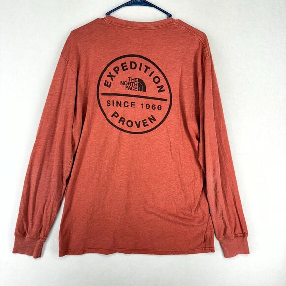 The North Face Red Embroidered Logo Long Sleeved‎ Tee Mens Size L - Picture 3 of 10